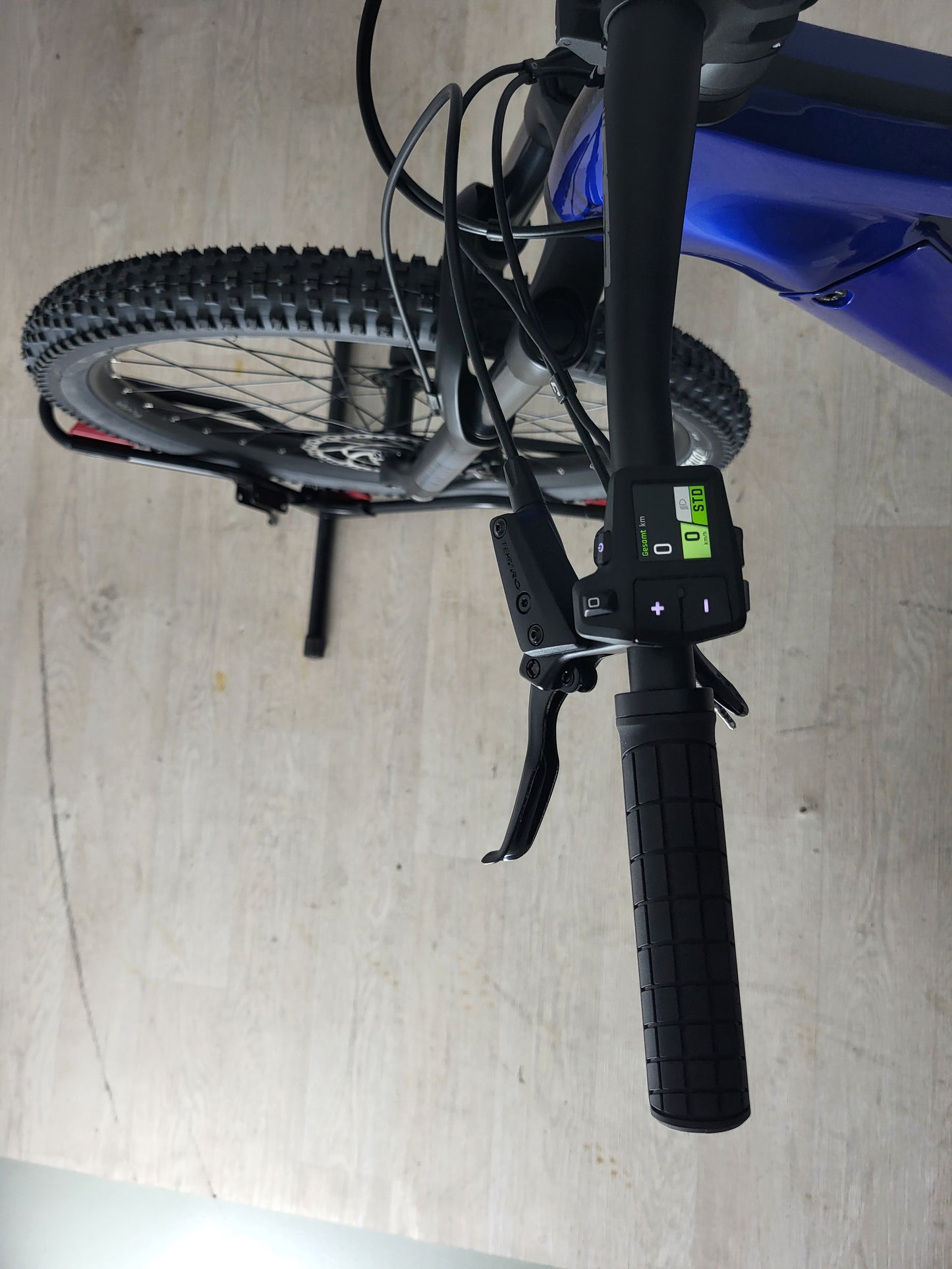 Flyer UPROC X 2.10 L/45 cm