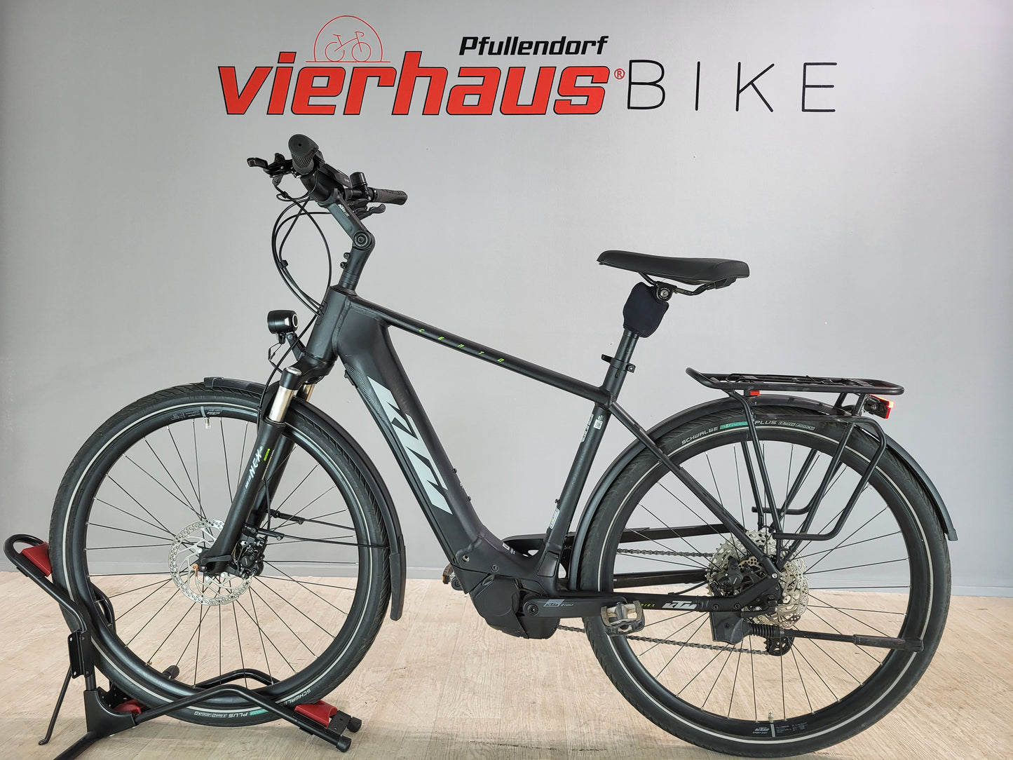 KTM Cento 11 Plus