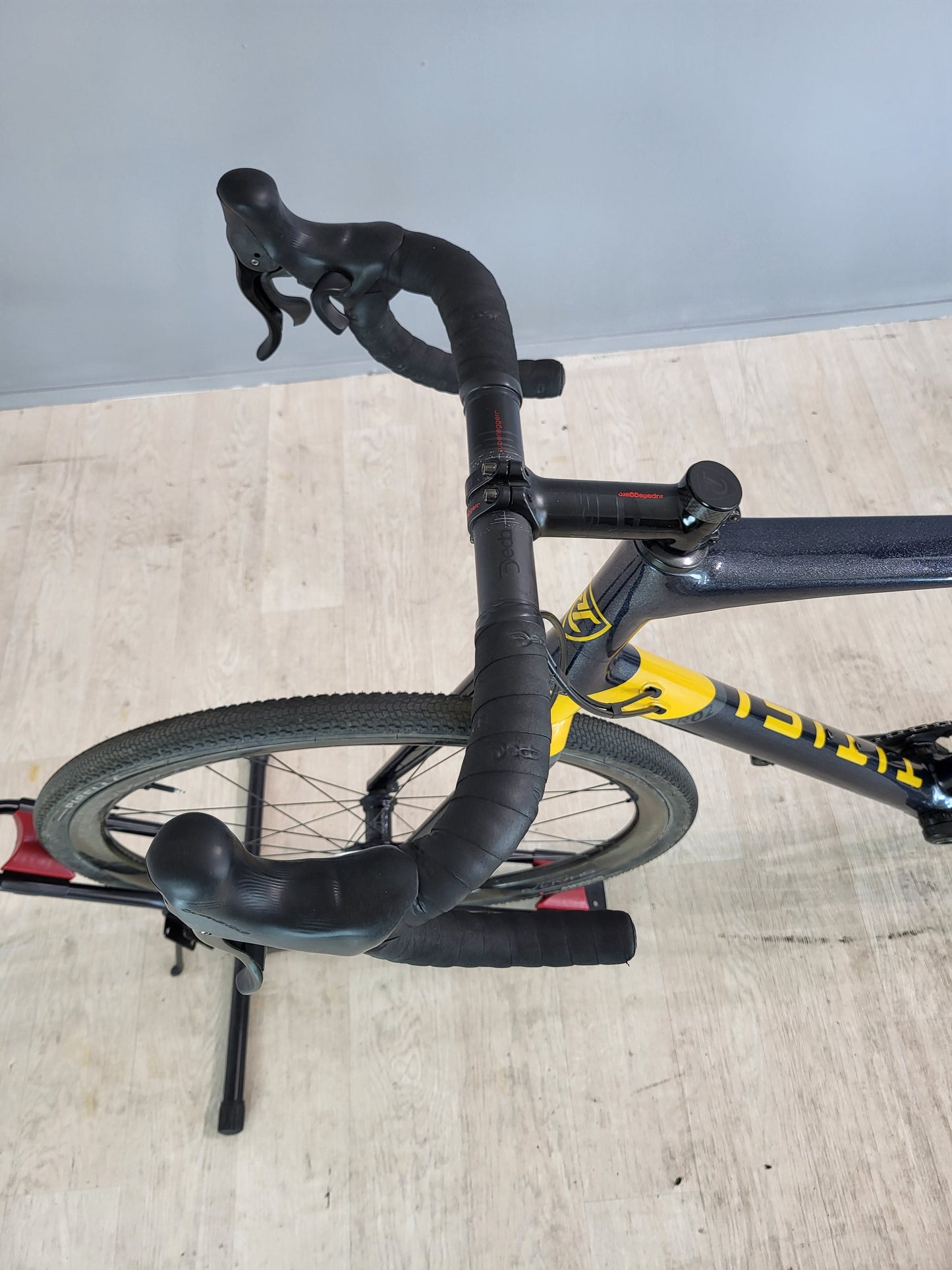 Titici F-GR02X Ekar | VH-B-378