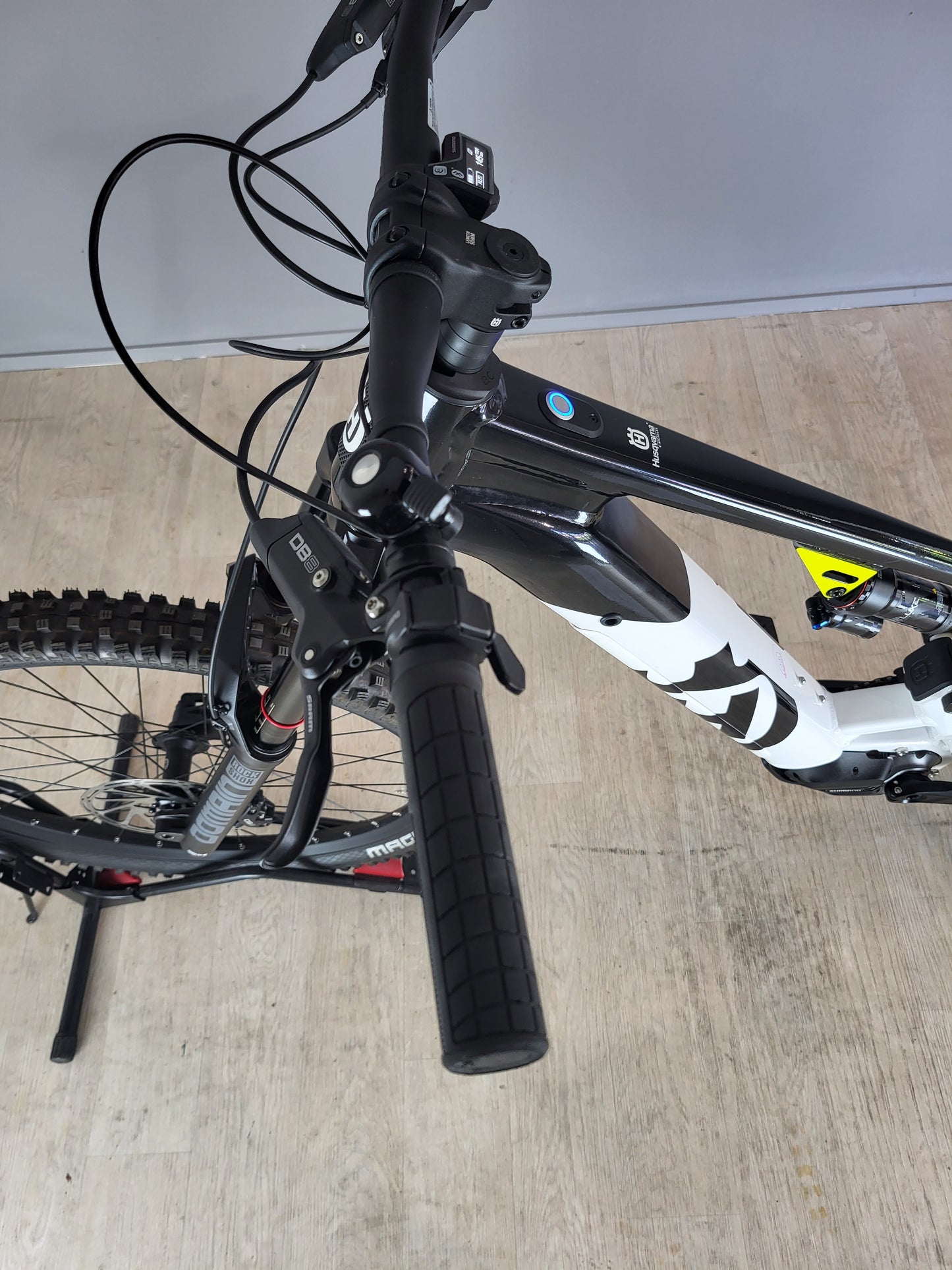 Husqvarna Hard Cross HC2