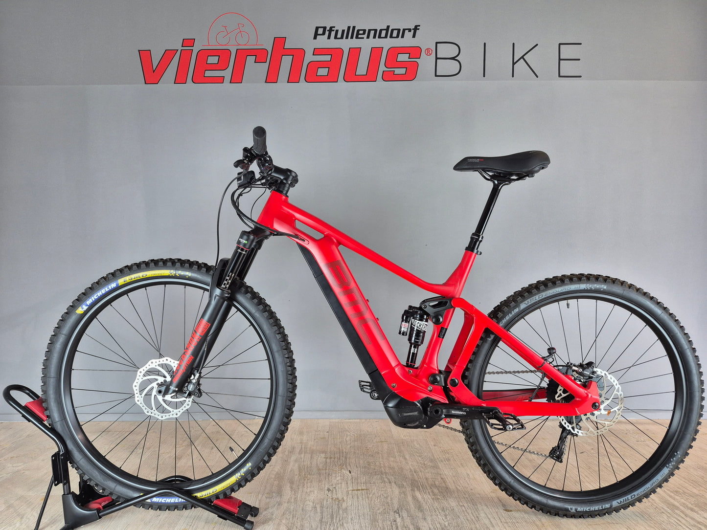 BMC Speedfox AMP Four | VH-B-1203