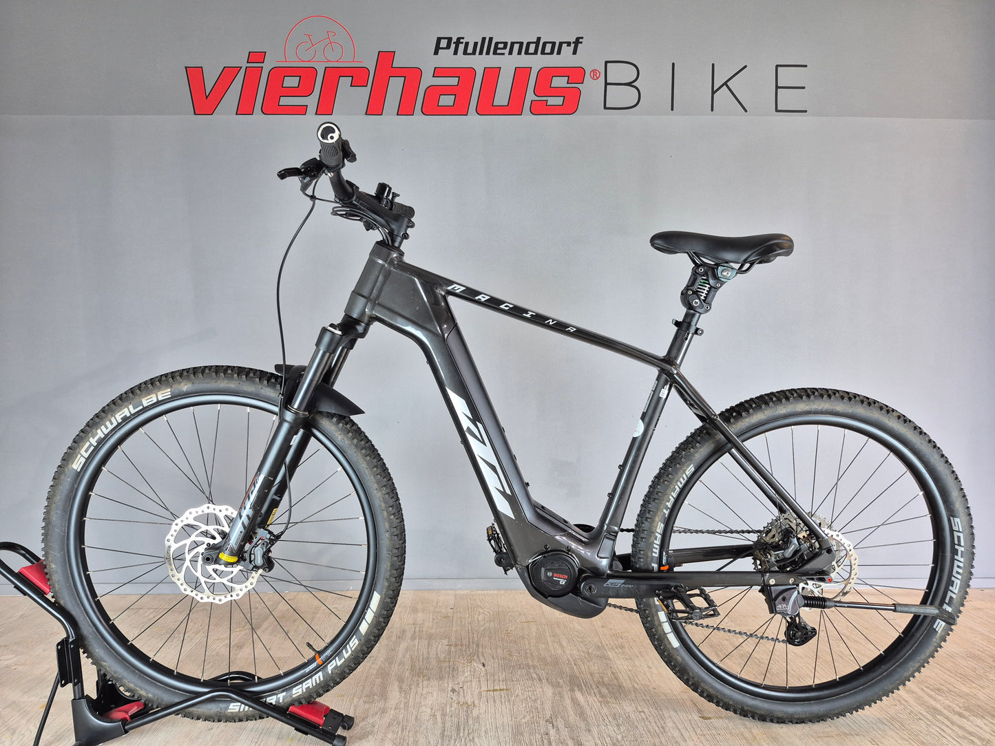 KTM Macina Team | VH-B-1194