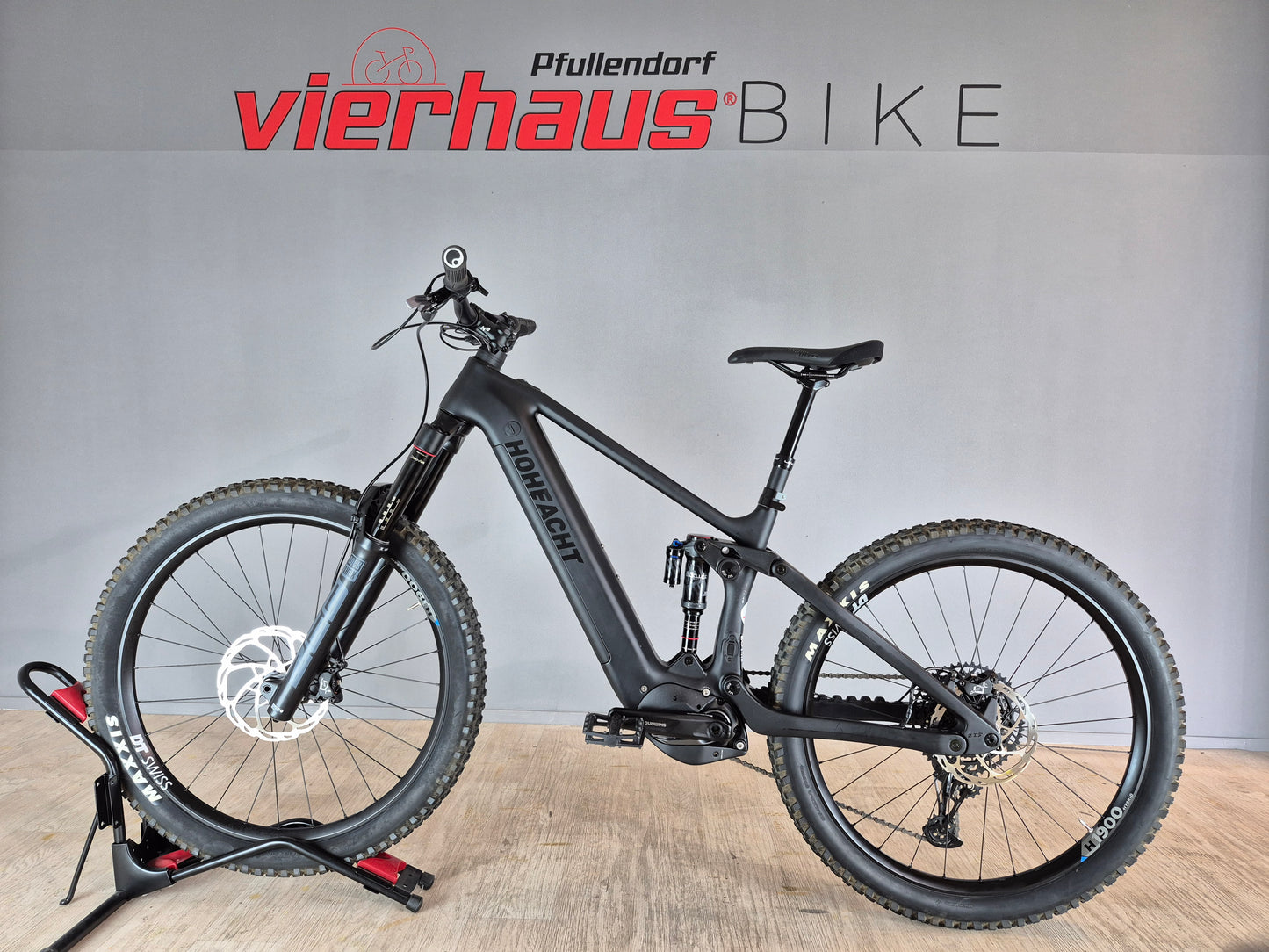 Hoheacht Besta Monto | VH-B-1217